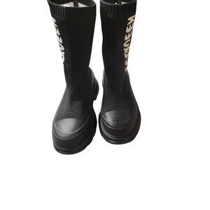 Alexander McQueen Tread Logo Sock Sneakers • Black • Size 40 EU / 7.5–8 US